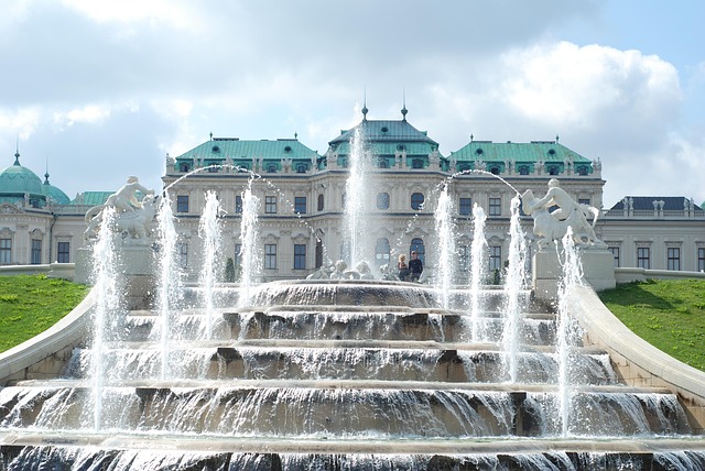 Reggia di Versailles: 9 spettacolari consigli per la visita tra storia, arte e giardini reali